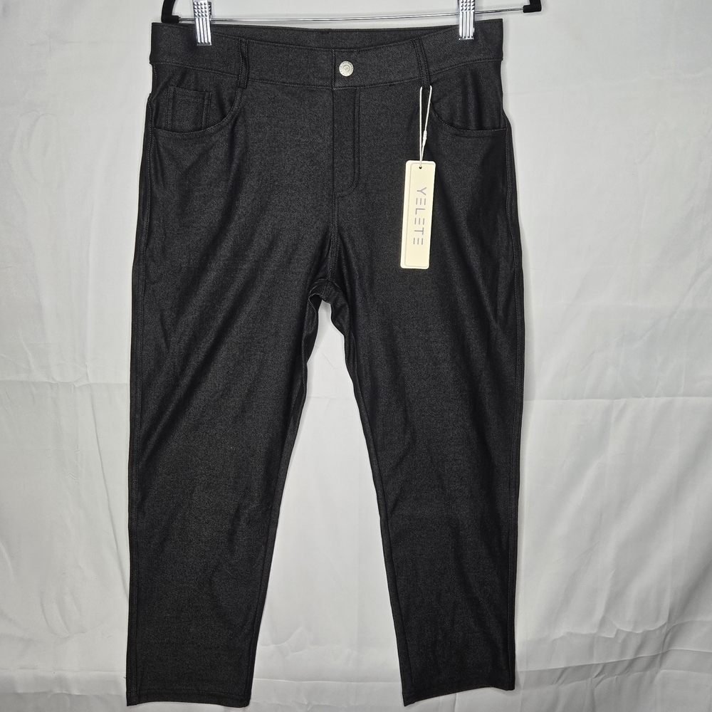 Women’s Charcoal Stretch Capri Pants XXL High-Rise Pull-On Fit, 21” Inseam Crop